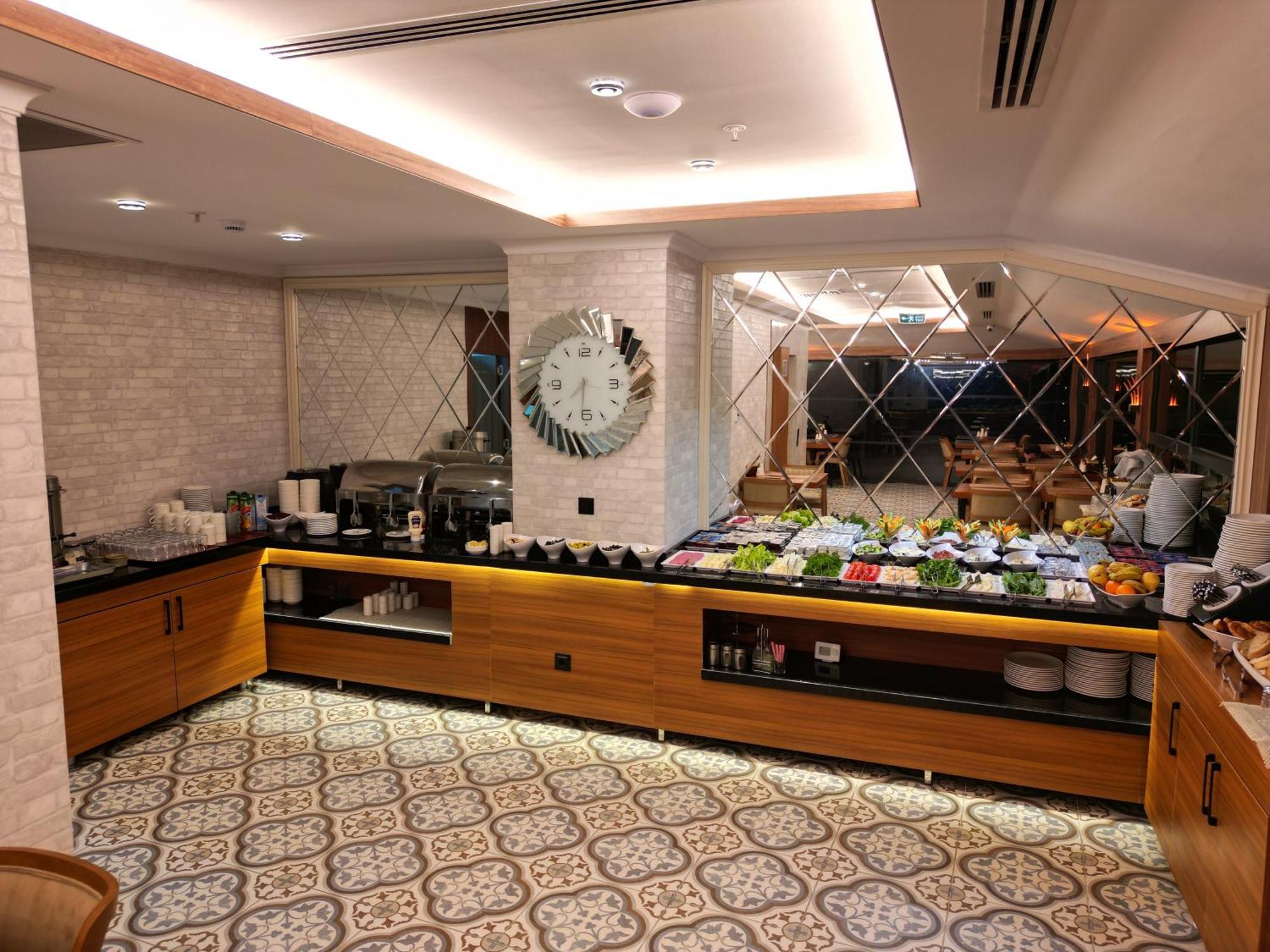 By Otel Niluefer Bursa Esterno foto